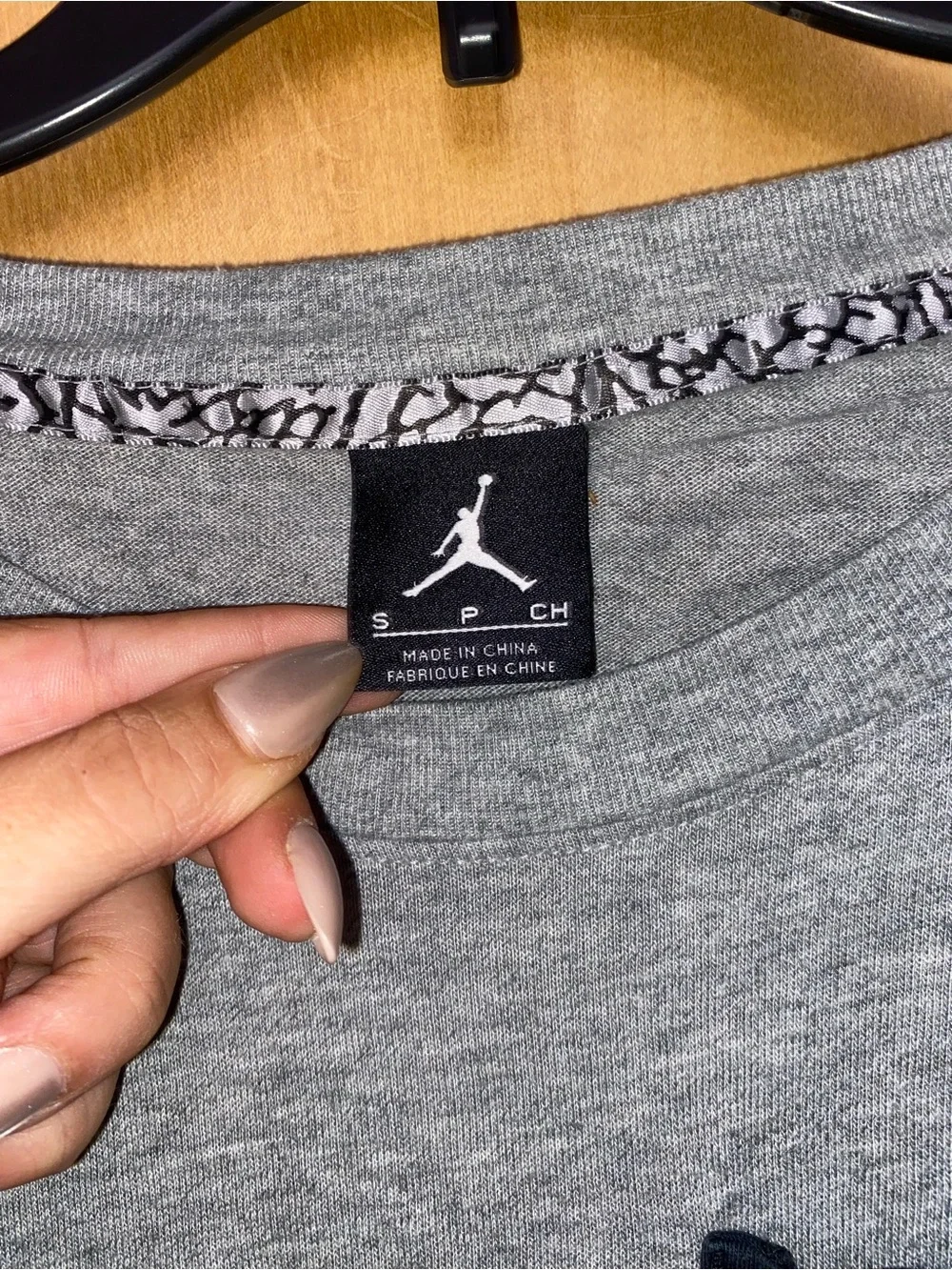 Jordan Jumpman Embroidered Gray Black Raglan Long Sleeve Shirt Men’s Size Small